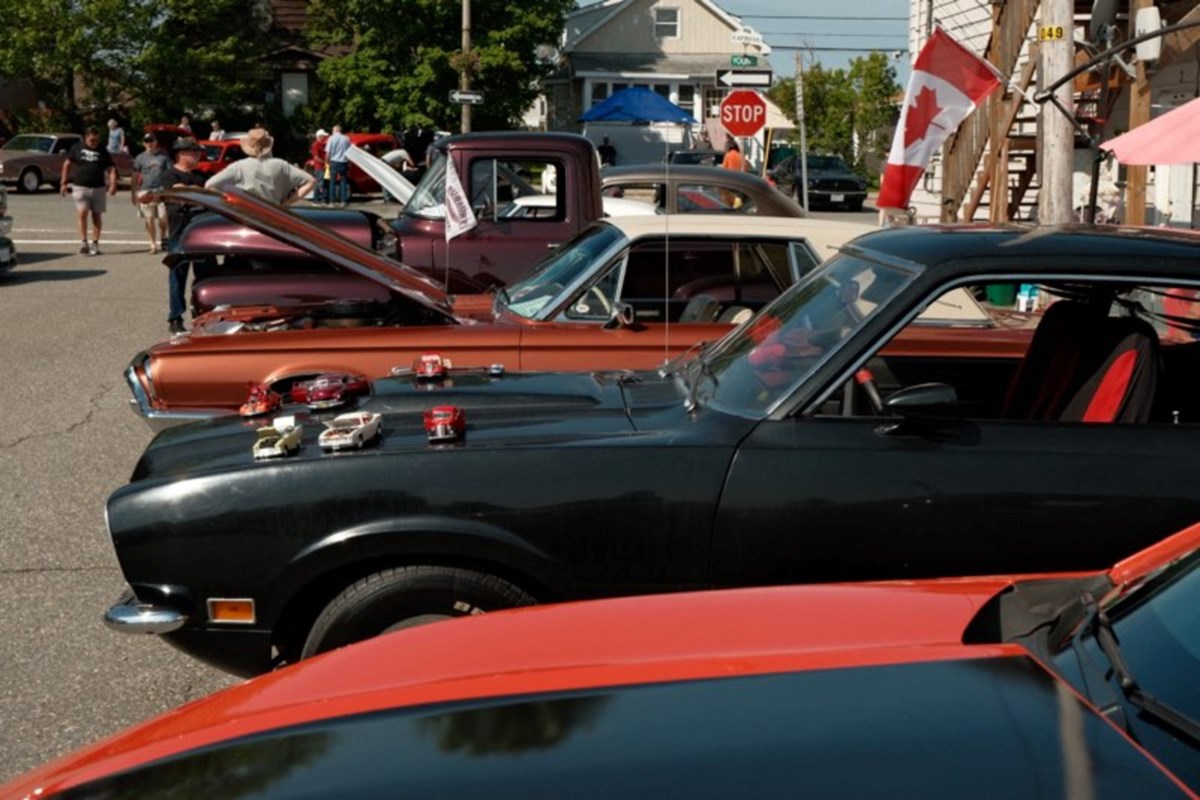 Rods N’ Rails Classic Car Show