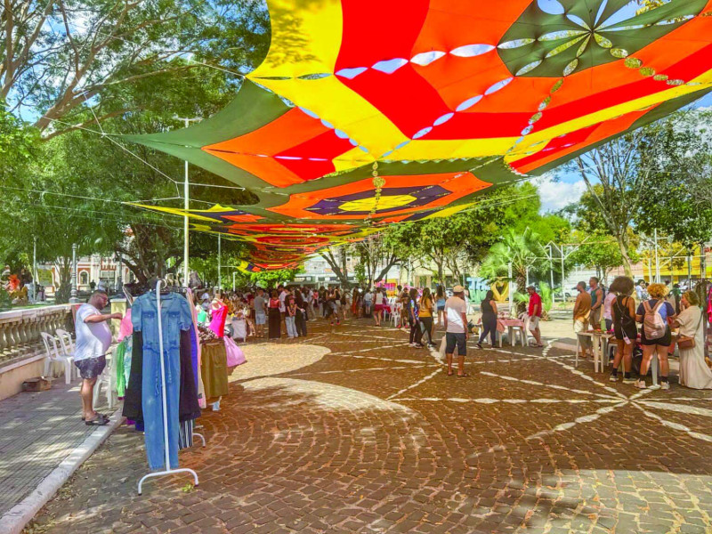 Feira na Praça