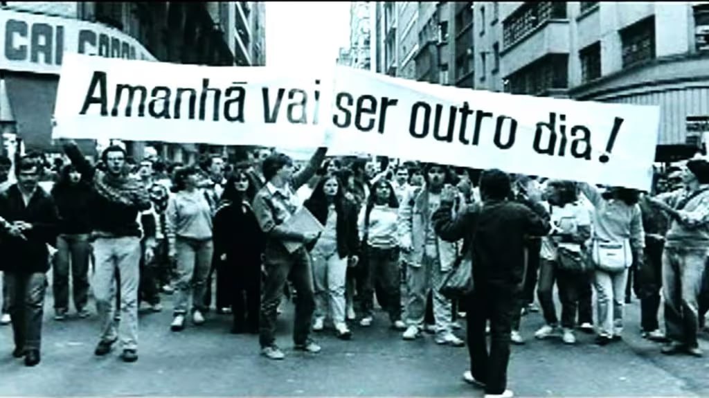Aula-espetáculo do projeto Netinho de Adelaide e os Inimigos do 8/1