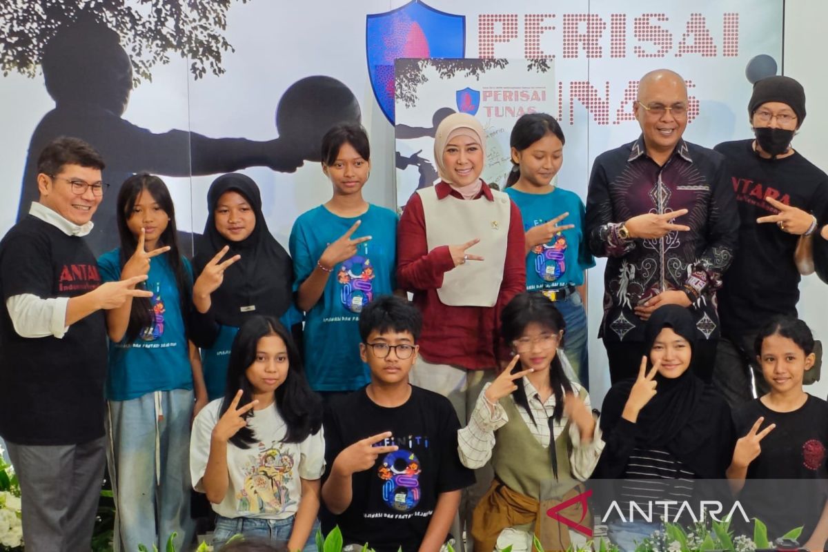 Pameran foto "Perisai Tunas"