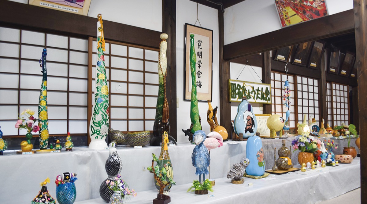 ひょうたんアートの展示