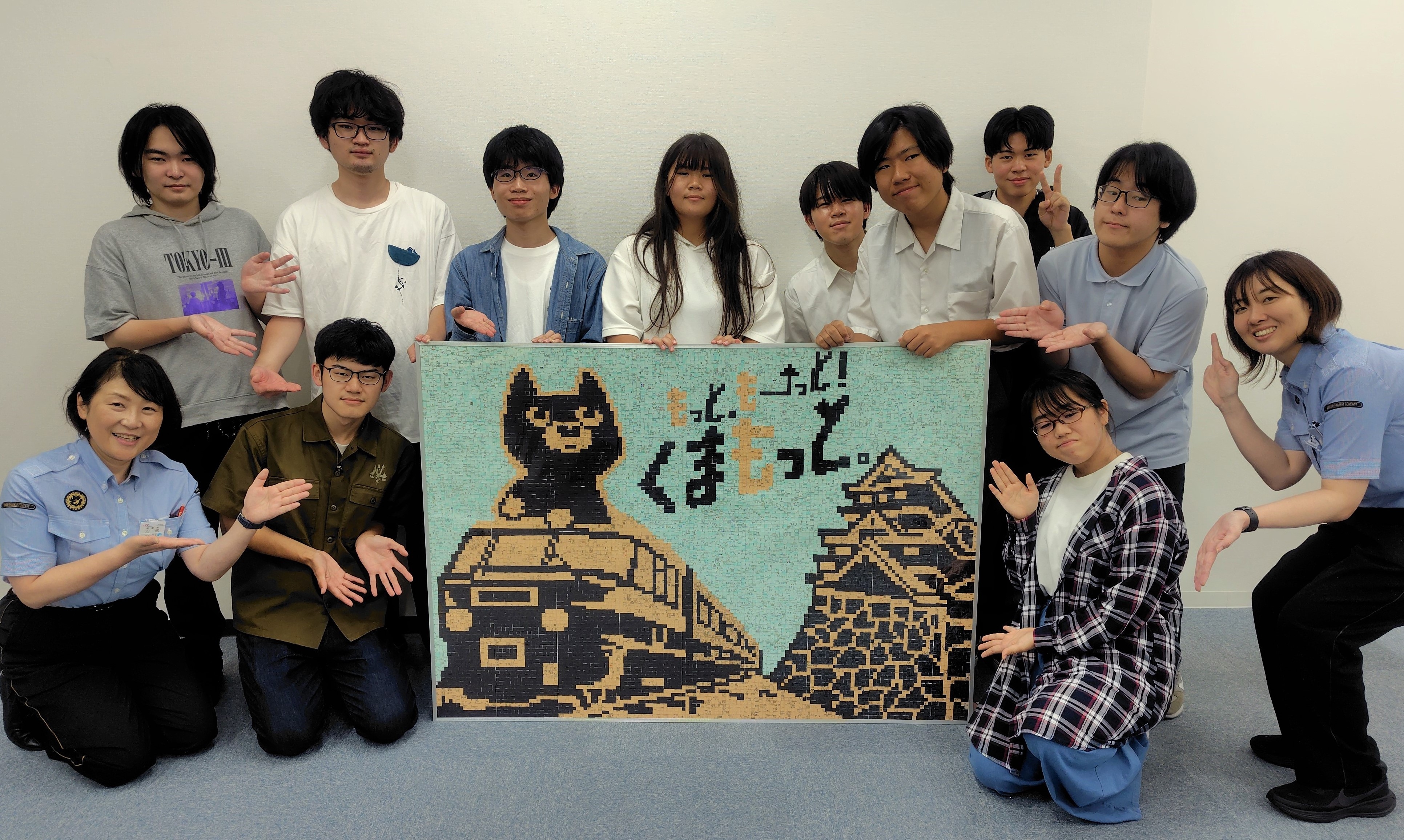 使用済みきっぷによるモザイクアート展示