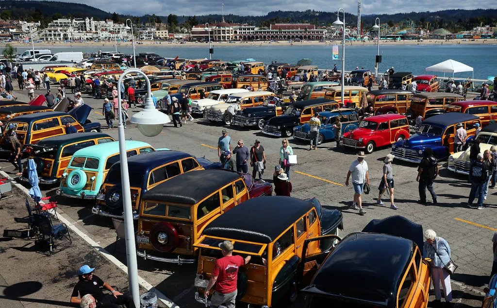 Woodies on the Wharf