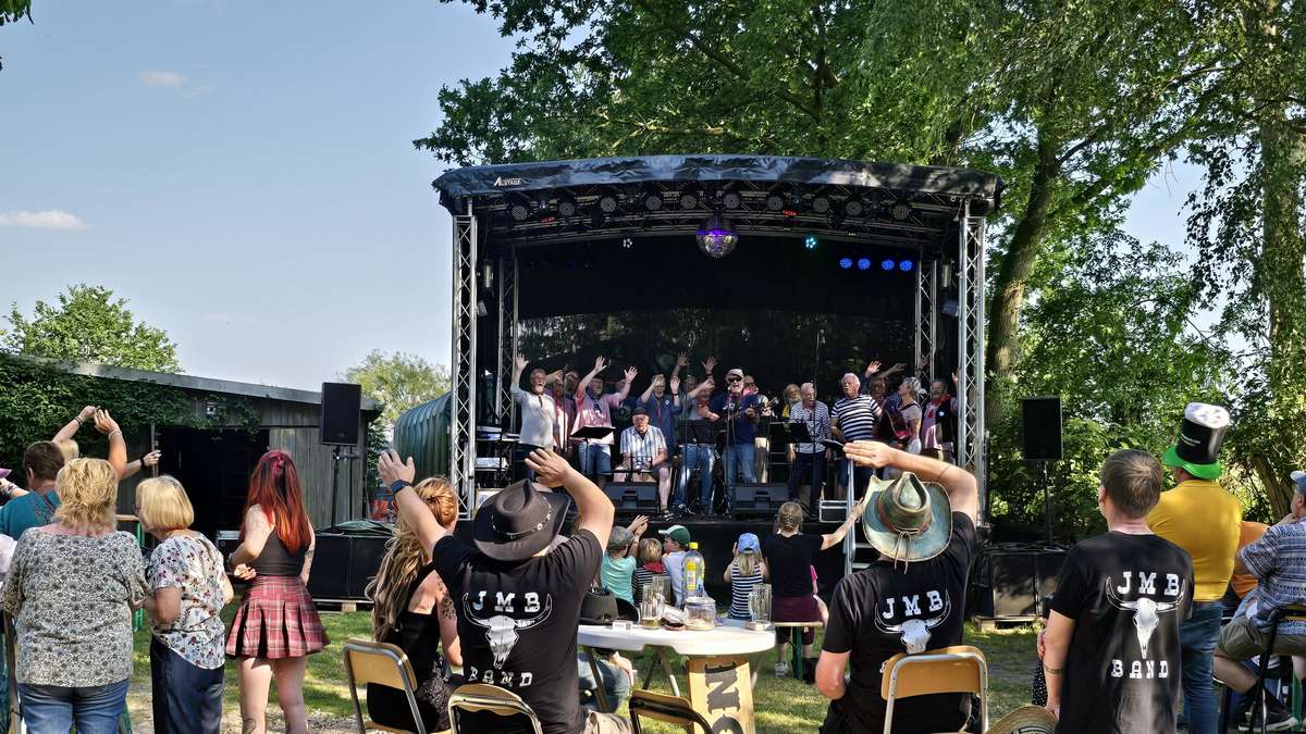 Buddy's Revival Festival