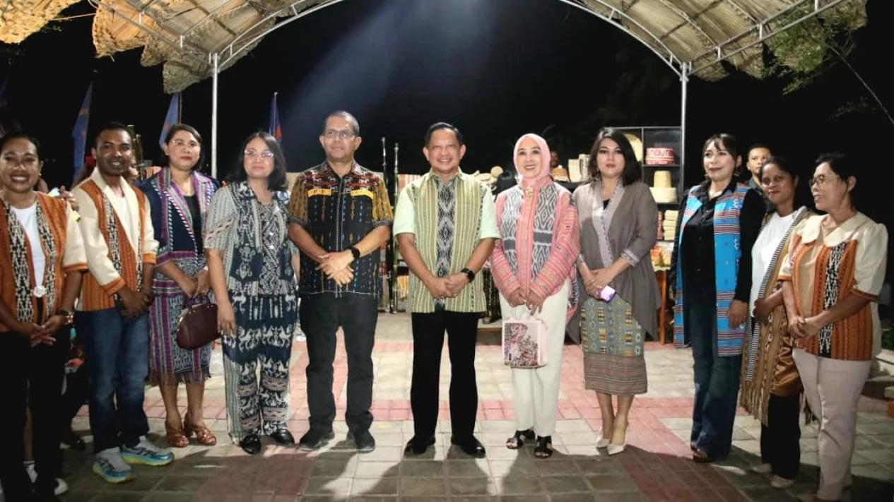 Exotic Tenun: Parade Tenun dan Fashion Show