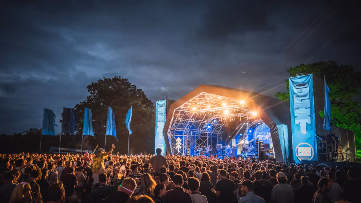 2000Trees