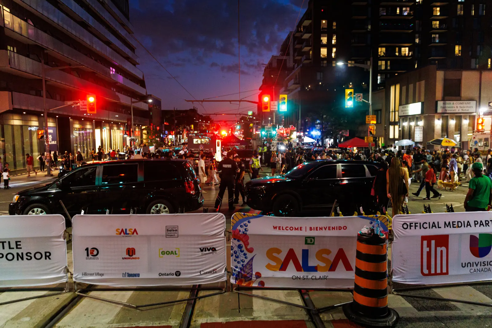 Salsa on St. Clair