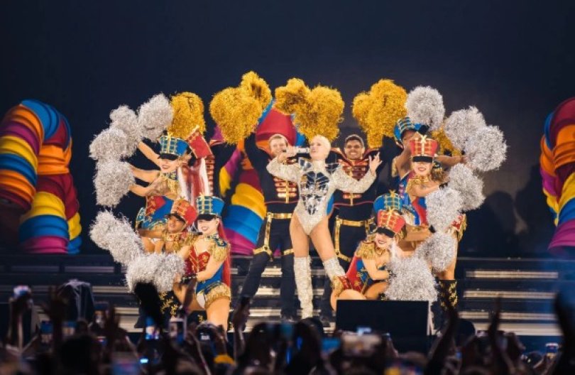 Turnê O Último Voo da Nave de Xuxa Meneghel