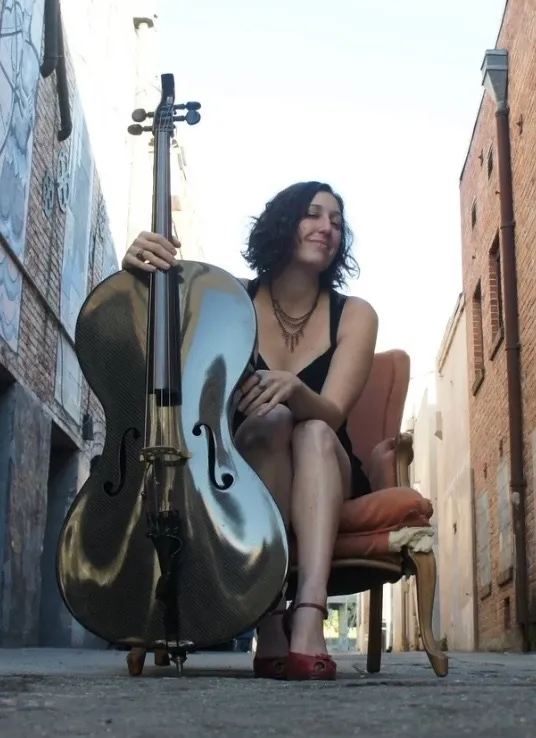 Sonoma Sundays on the Plaza Concert Series – Dirty Cello Performance