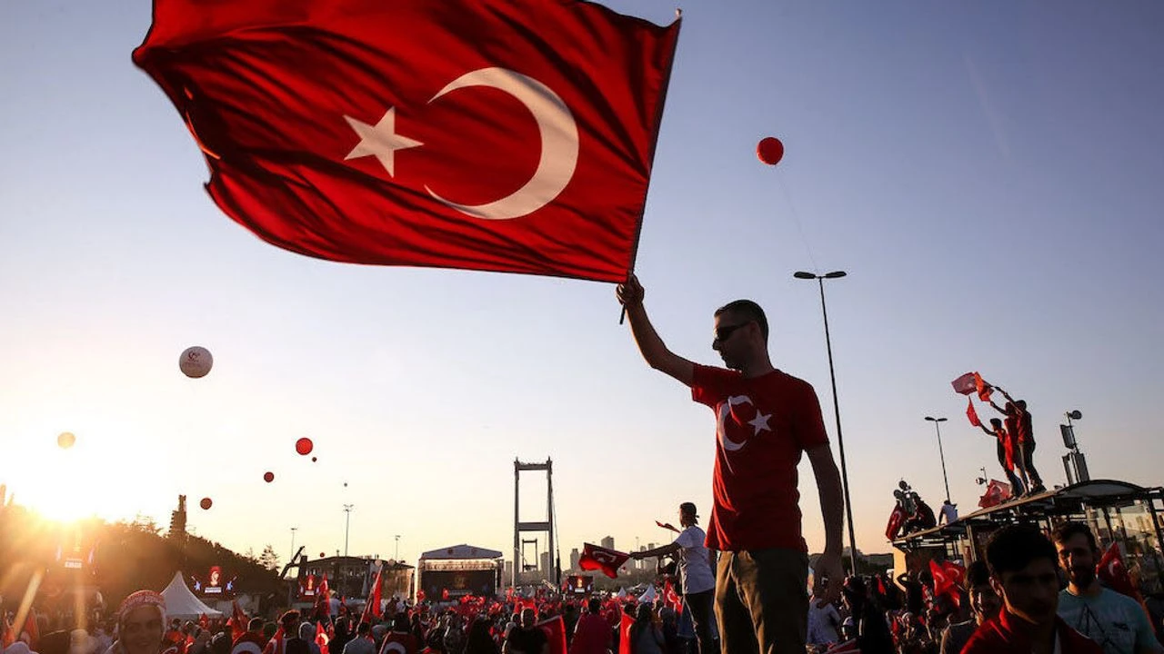 Milli İrade ve Demokratik Direnç: 10. Yılında Sergisi ve Planetaryum Gösterimi