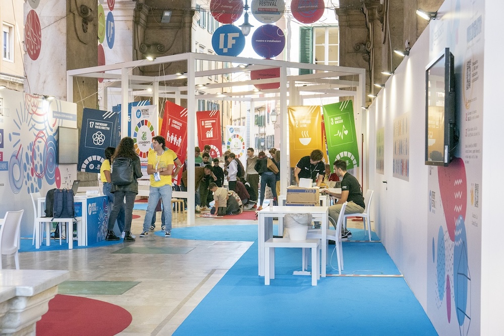 Internet Festival – Forme di Futuro