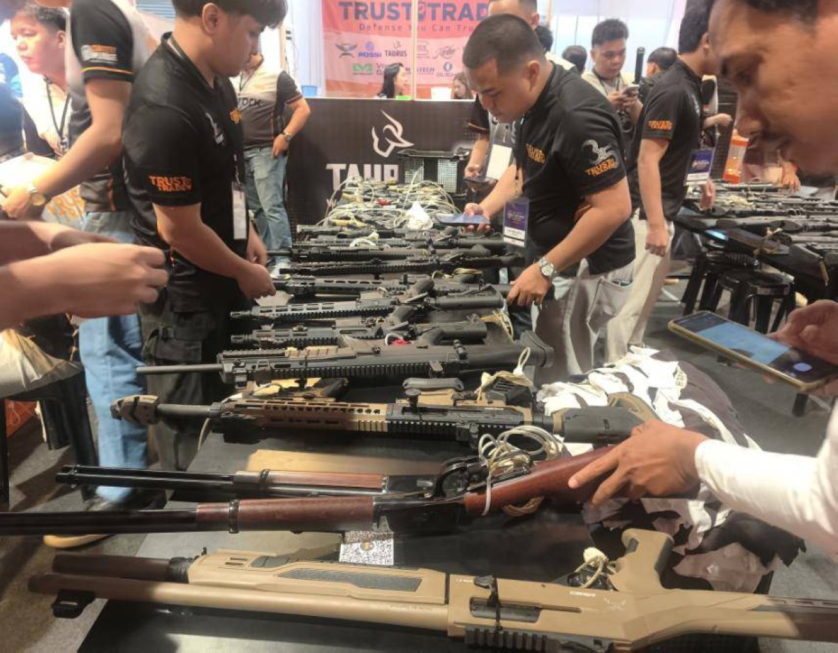 32nd Defense and Sporting Arms Show
