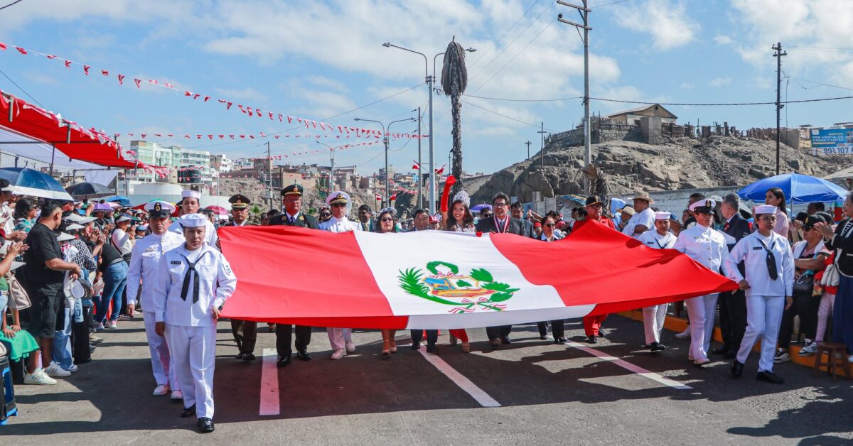 Desfile por Fiestas Patrias