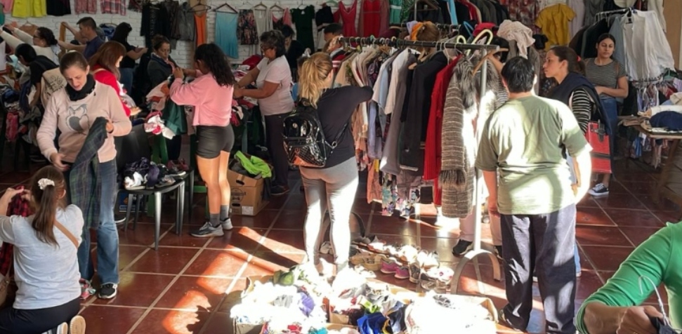 Feria de usados de Fundación Tupá Rendá