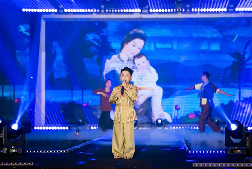 Chương trình nghệ thuật "Tây Đô tình đất tình người"