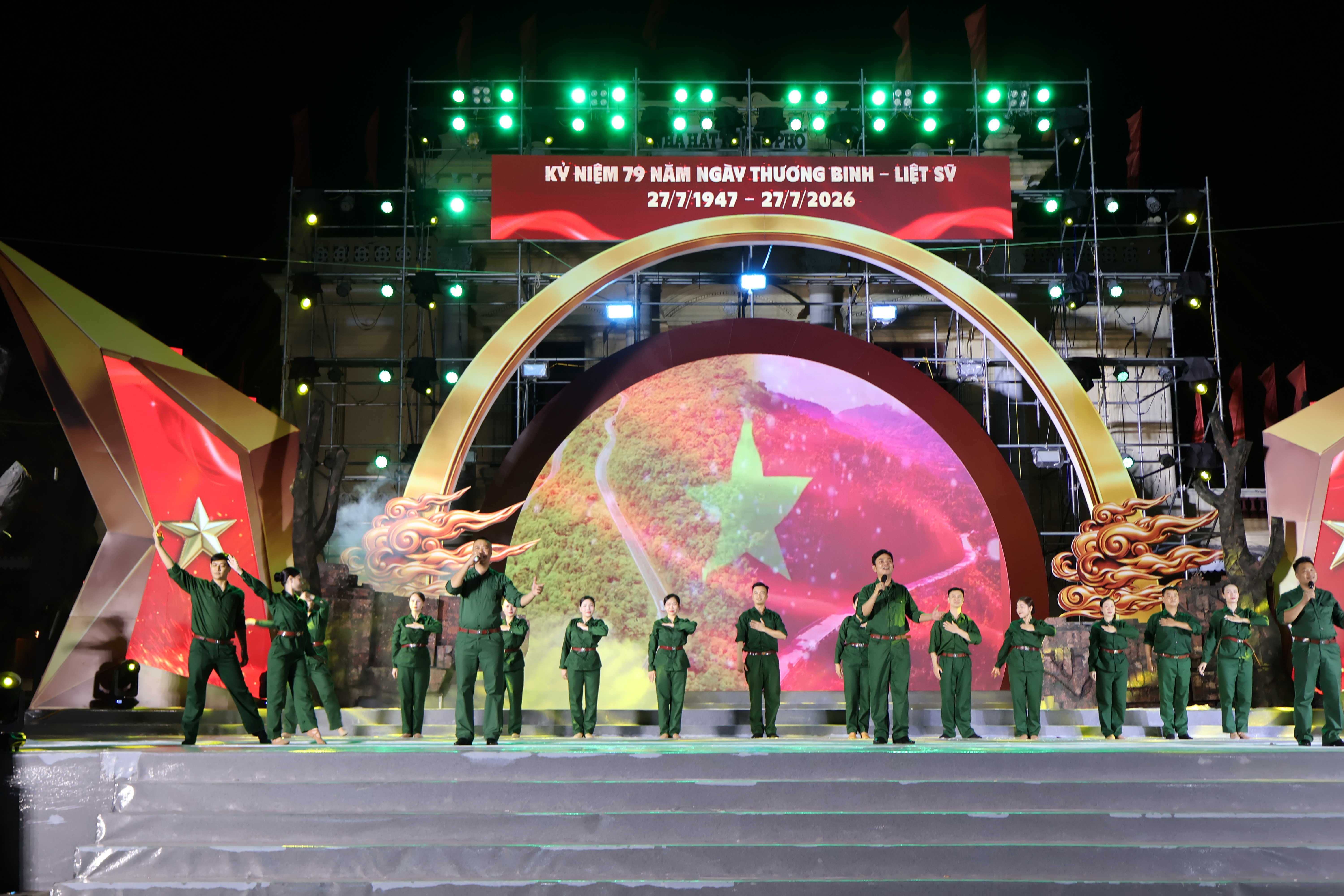 Vành hoa lửa