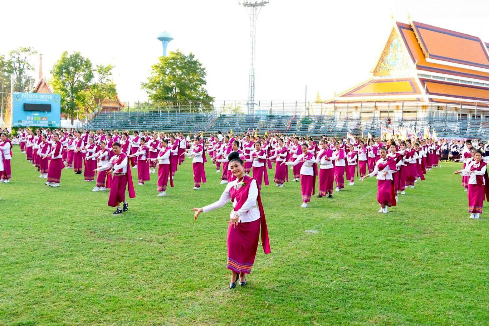 Nong Prue Municipality Candle Procession Festival for Buddhist Lent 2026