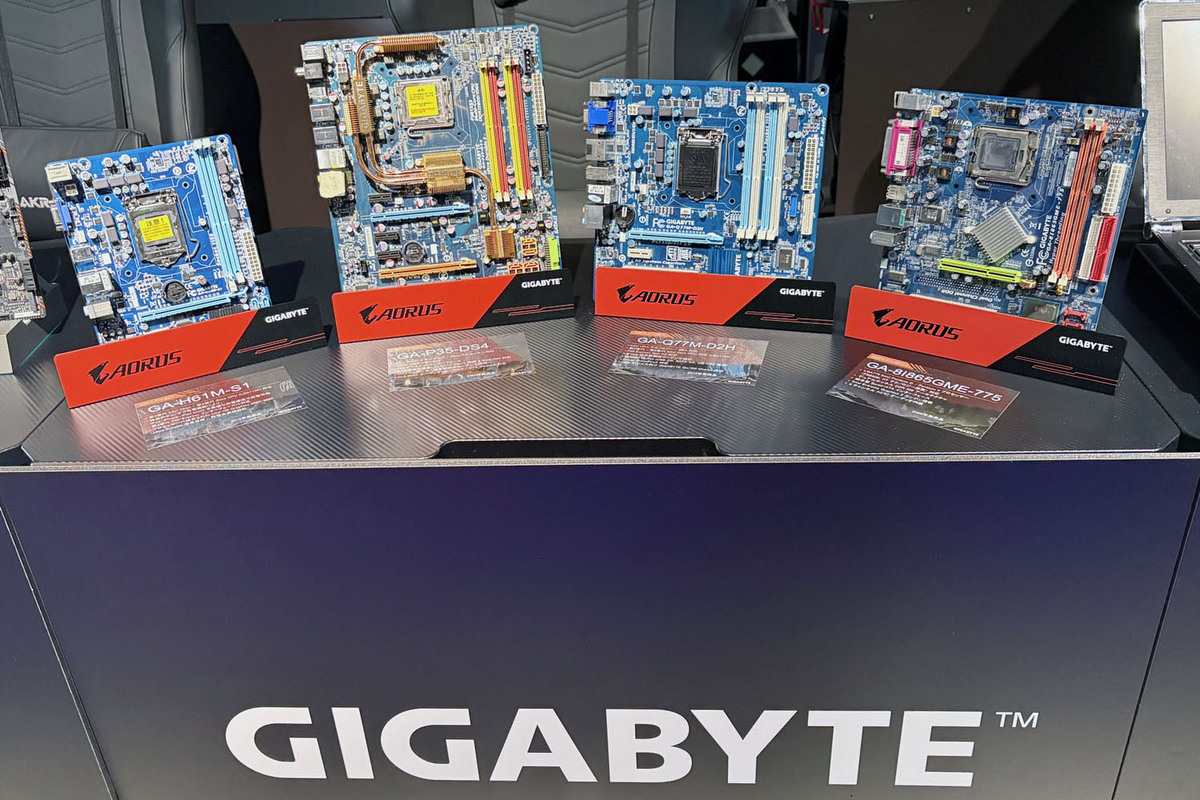 GIGABYTE 40周年記念展