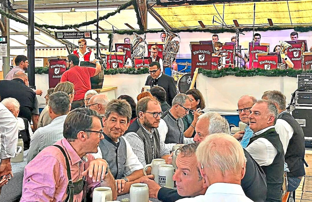Arnstorfer Volksfest