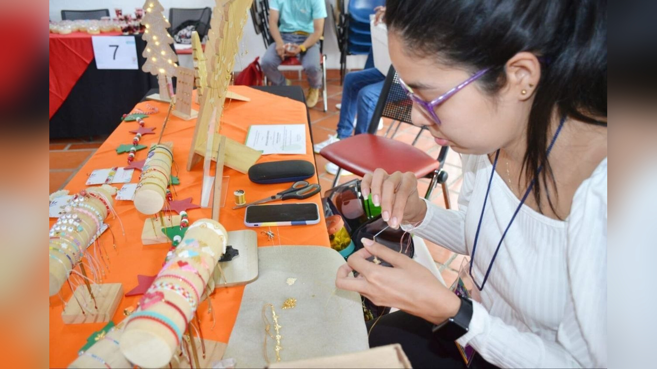Feria de Emprendimiento Juvenil