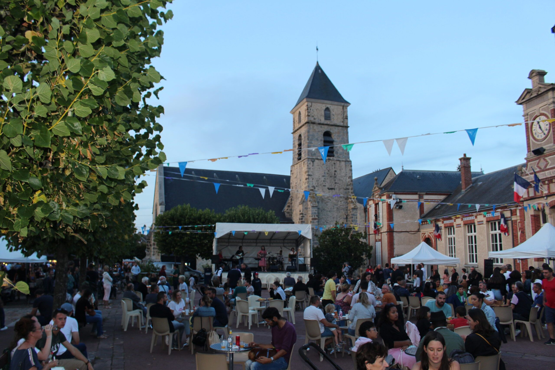Marché nocturne du Perray-en-Yvelines
