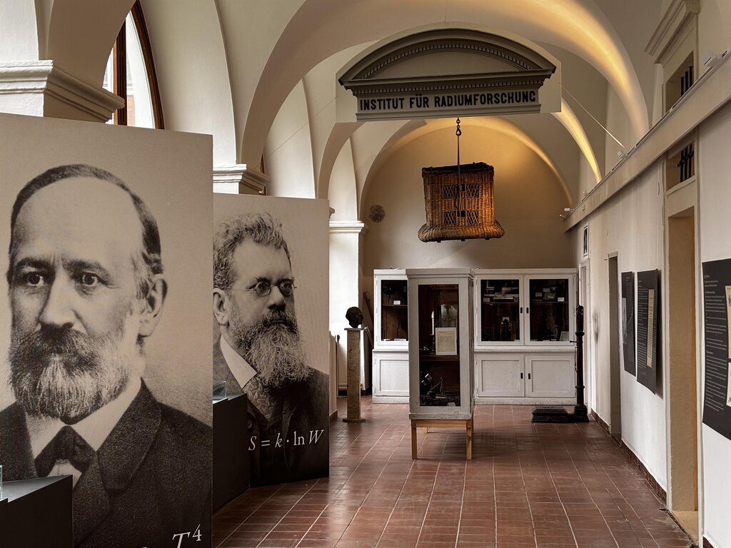 Exhibition - Echophysics