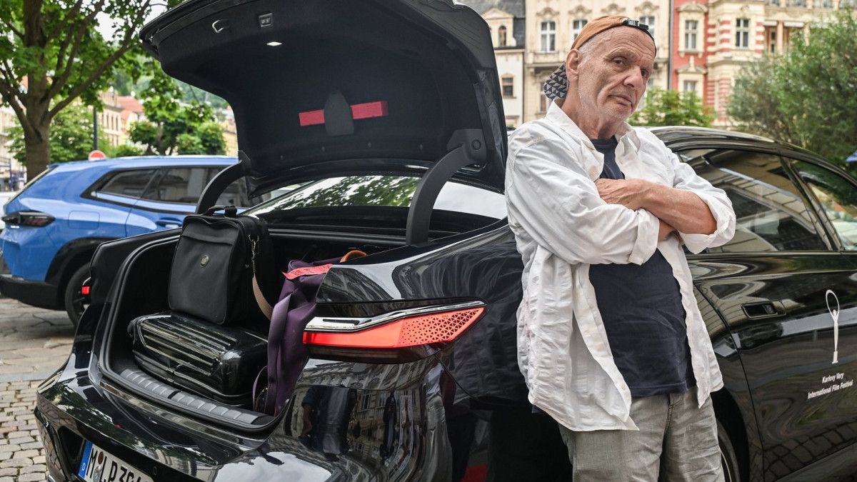 60. ročník Mezinárodního filmového festivalu v Karlových Varech