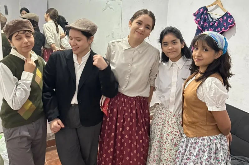 Festival Internacional de Teatro Adolescente "Vamos que Venimos"