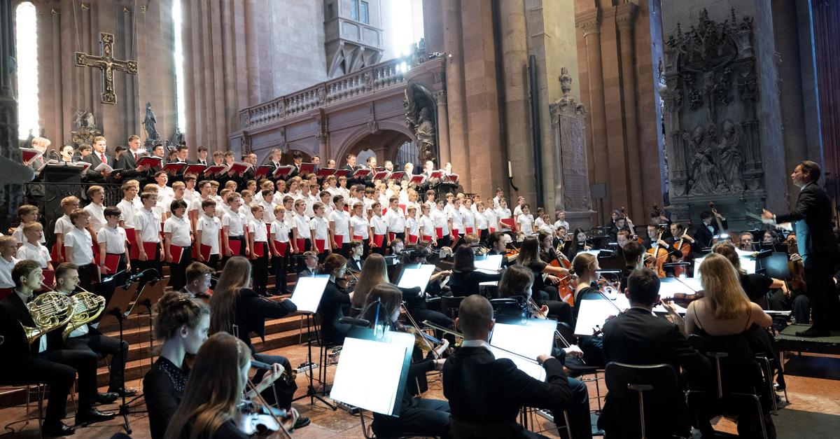 Benefizkonzert des Jugendsinfonieorchesters der Ukraine