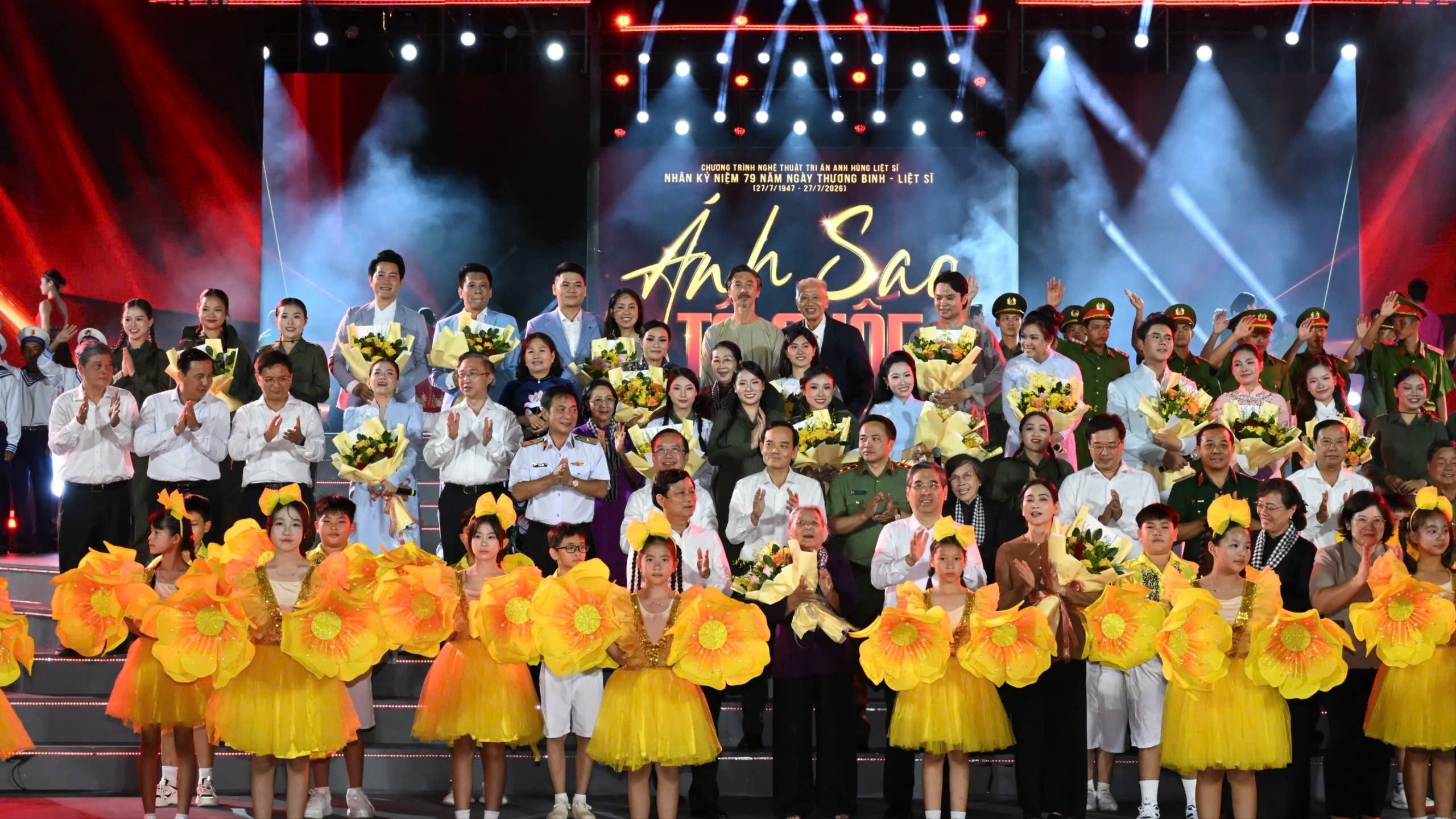 Ánh sao Tổ quốc