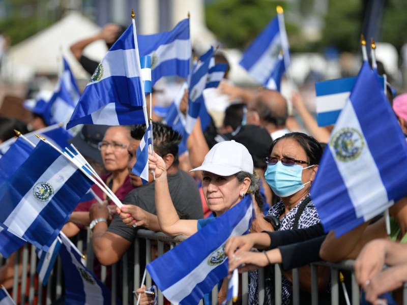 Desfile Cívico Estudiantil del 15 de septiembre