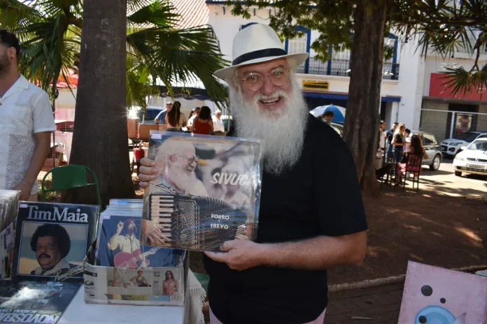 Feira de Artes Plásticas e Antiguidades