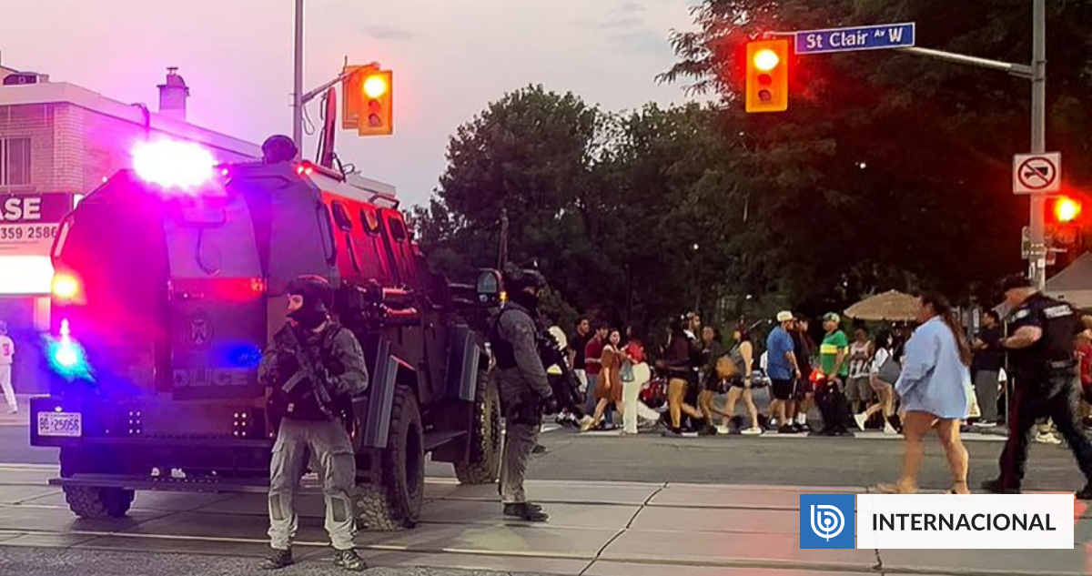 Salsa on St. Clair