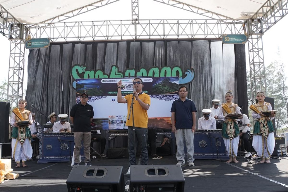 Festival Pantai Congot "Sambanggo"