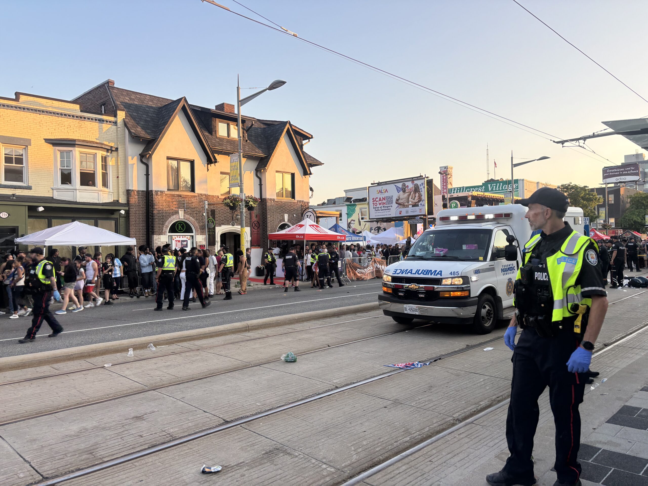 Salsa on St. Clair