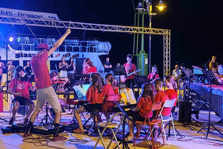 Koncert Labinski Bum Bam family ansambla