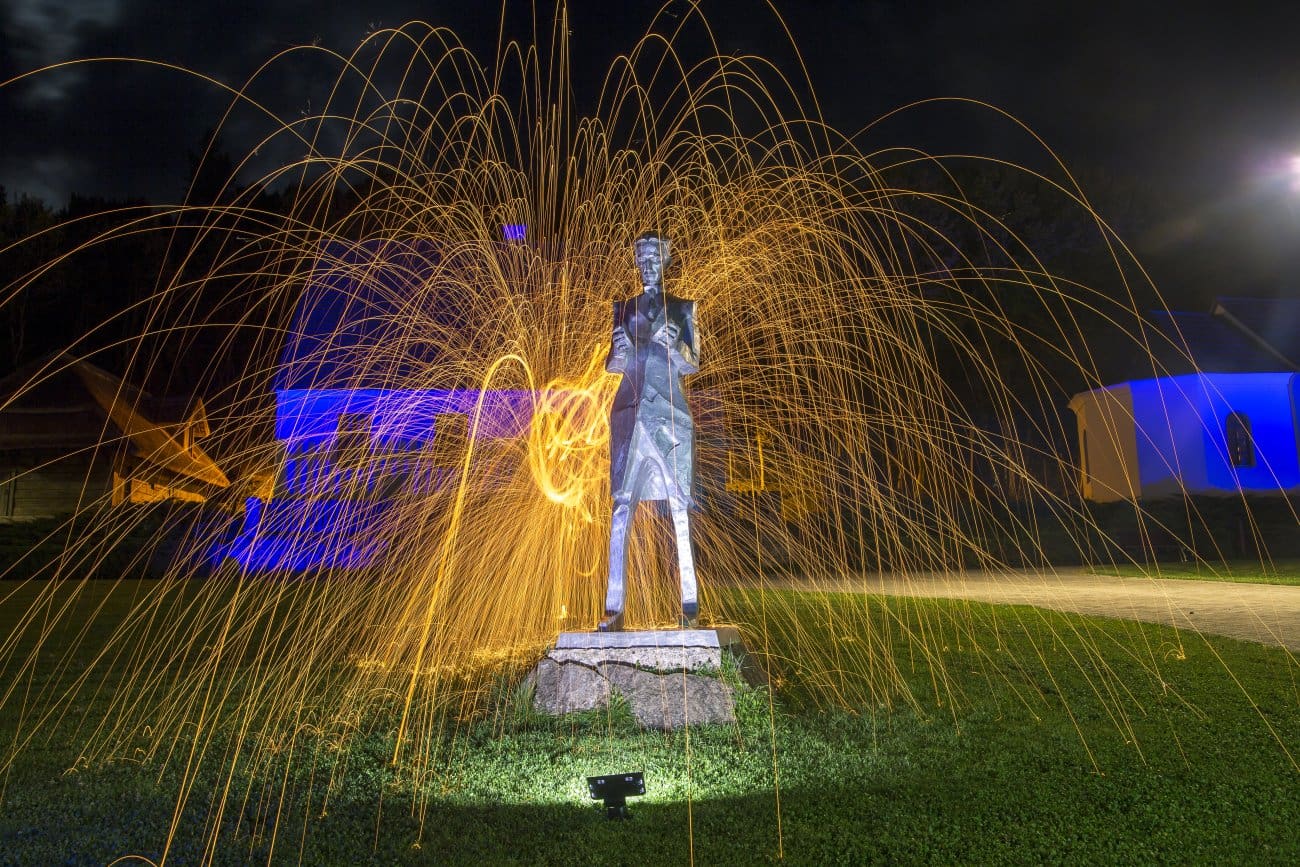 Tesla Power of Lights