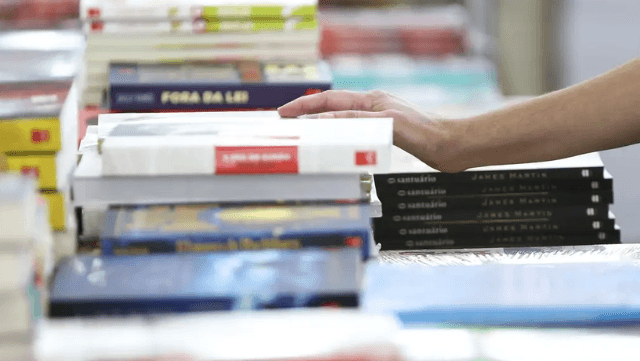 Feira do Livro da PUC-SP