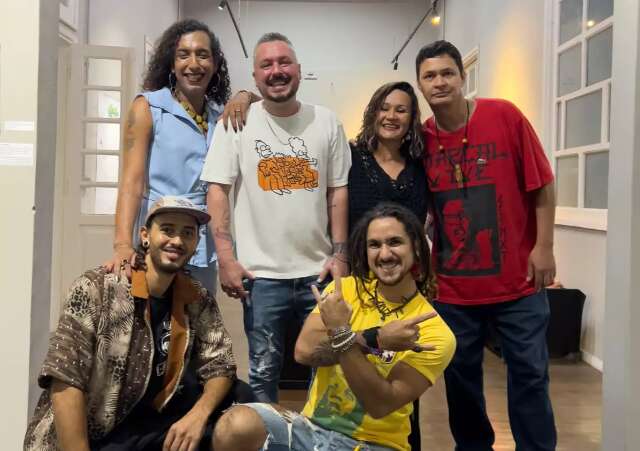 Exposição "Da Margem ao Centro"