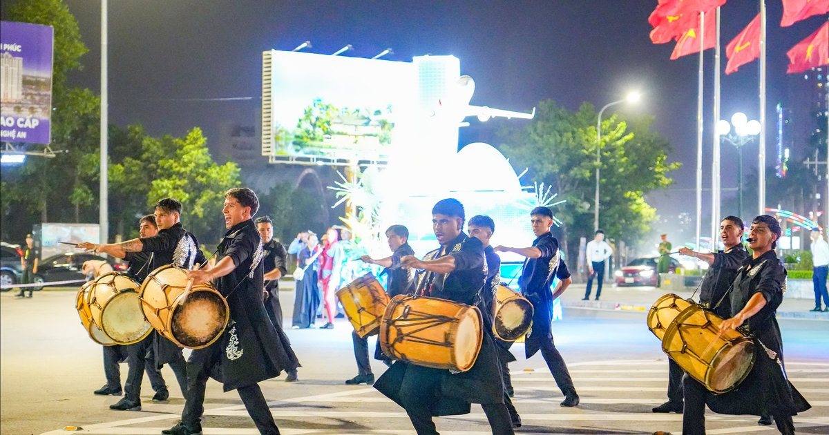Chuỗi hoạt động văn hóa, nghệ thuật chào mừng kỷ niệm Cách mạng Tháng Tám và Quốc khánh 2/9