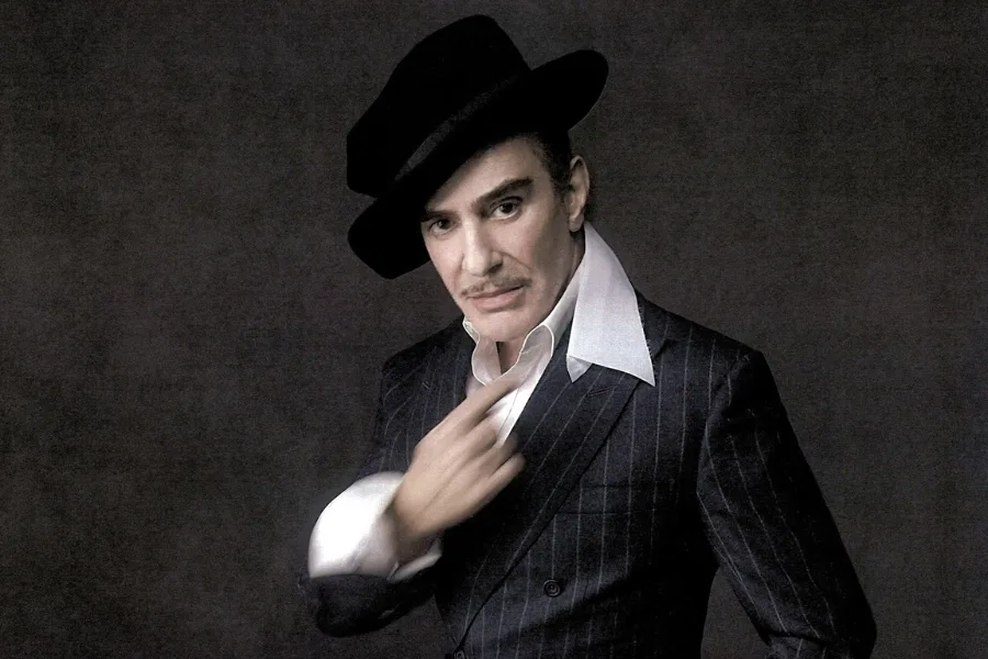 John Galliano: Horizons