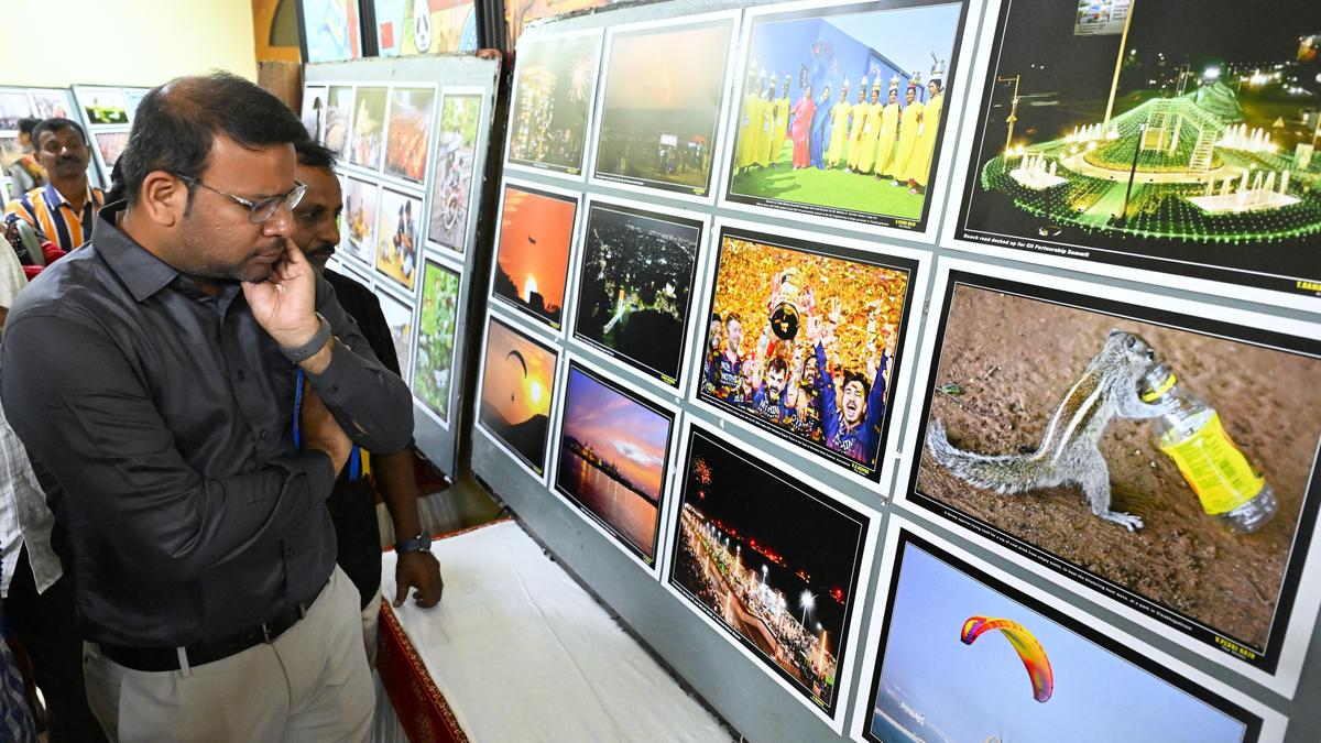 News in Frames (World Photography Day Photo Exhibition)