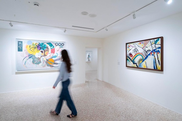 Peggy Guggenheim a Londra. Nascita di una collezionista