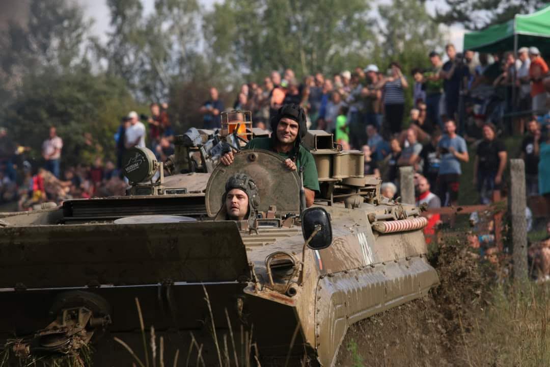 Den s technikou