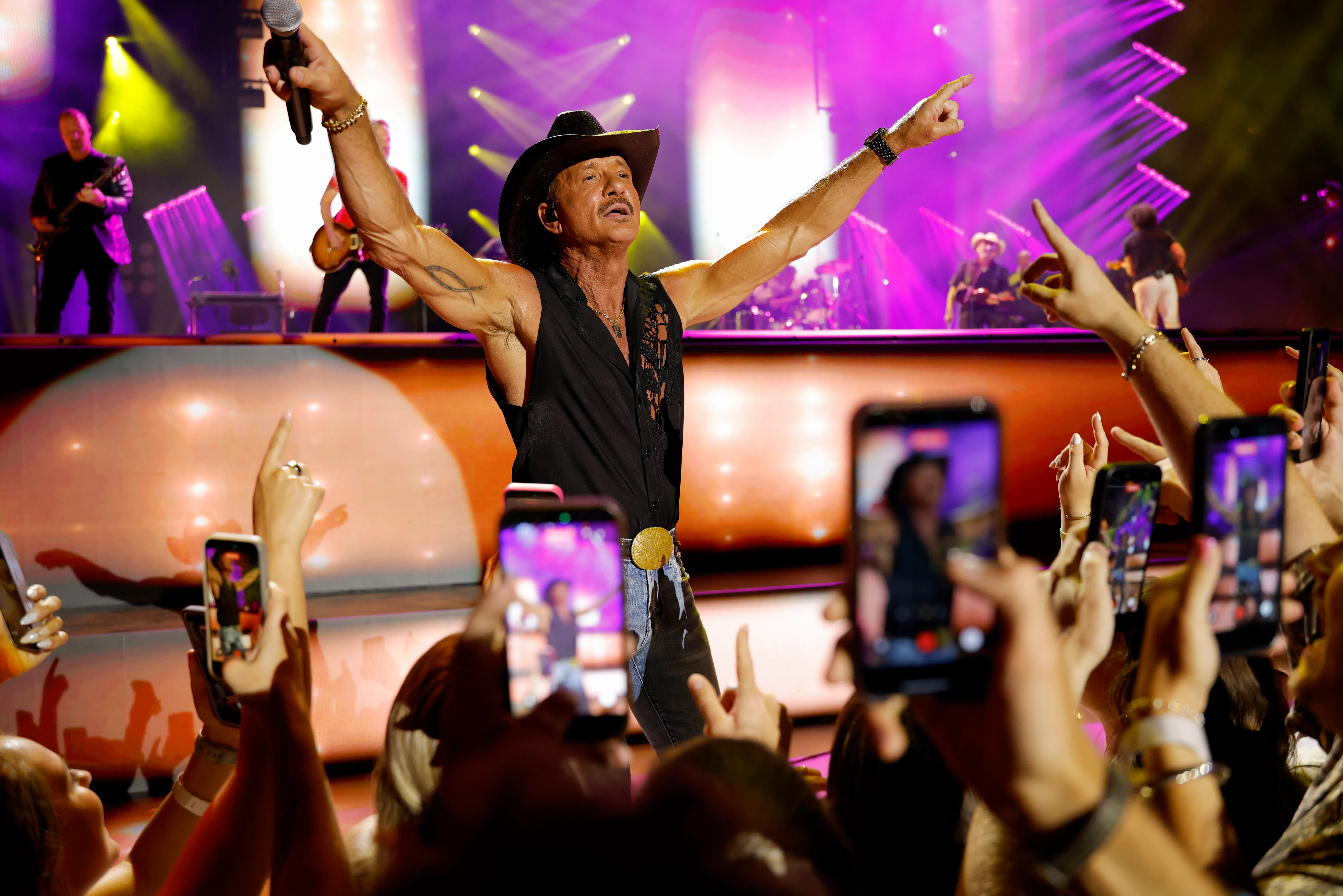 Tim McGraw and The Chicks Concert at Target Field