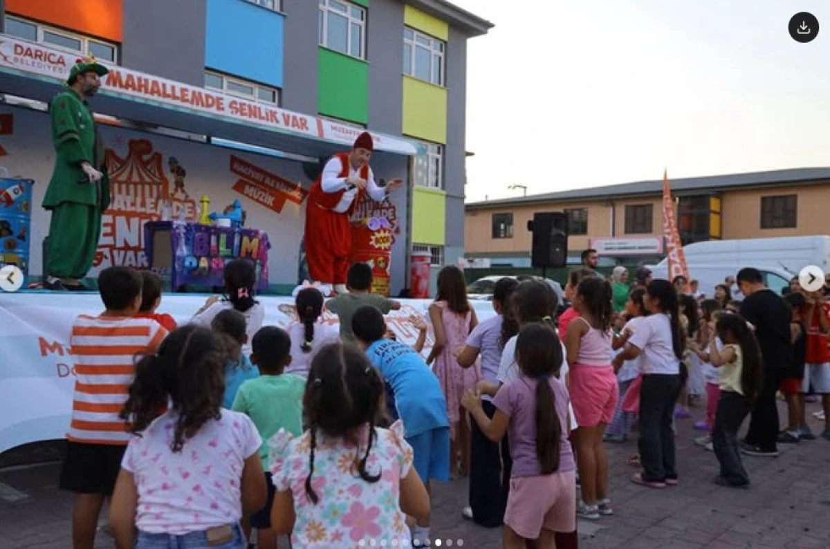 Mahallemde Şenlik Var