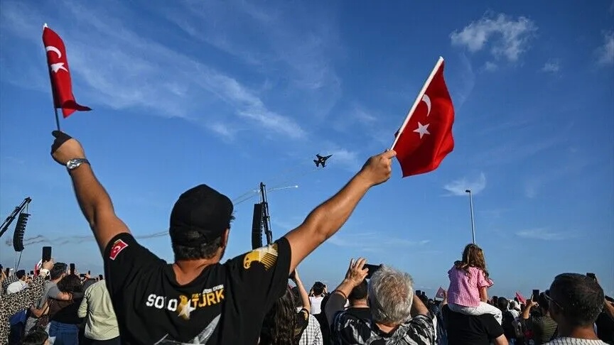 SOLOTÜRK Gösteri Uçuşu