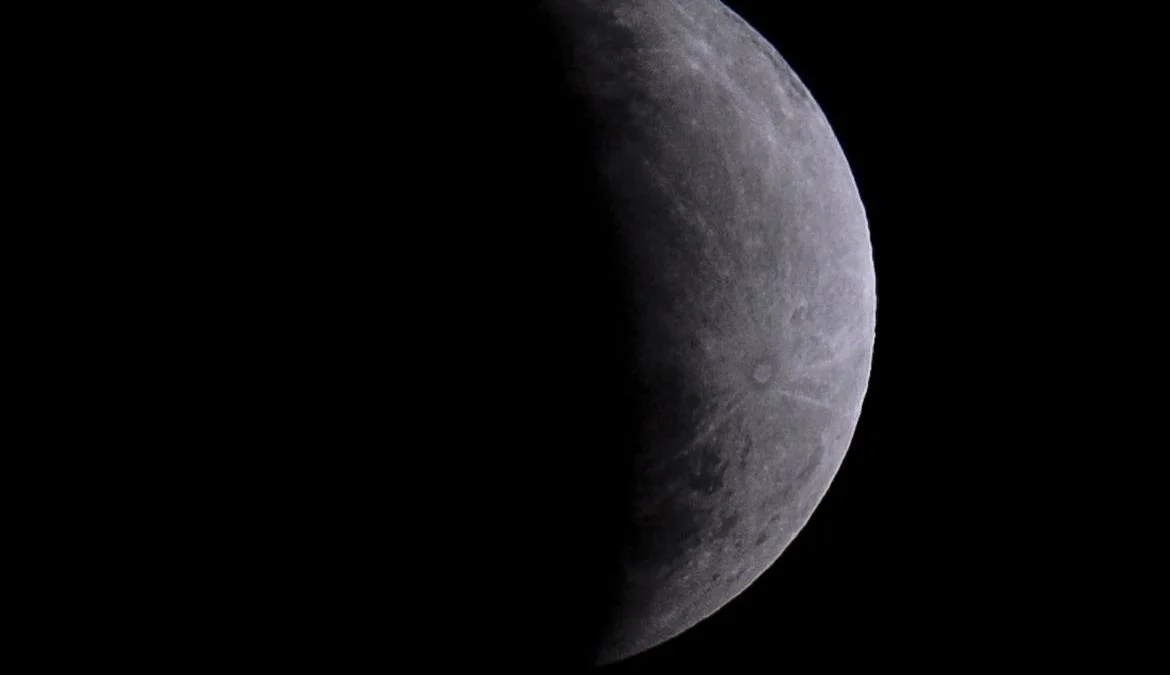 O Céu em sua Casa: observação remota