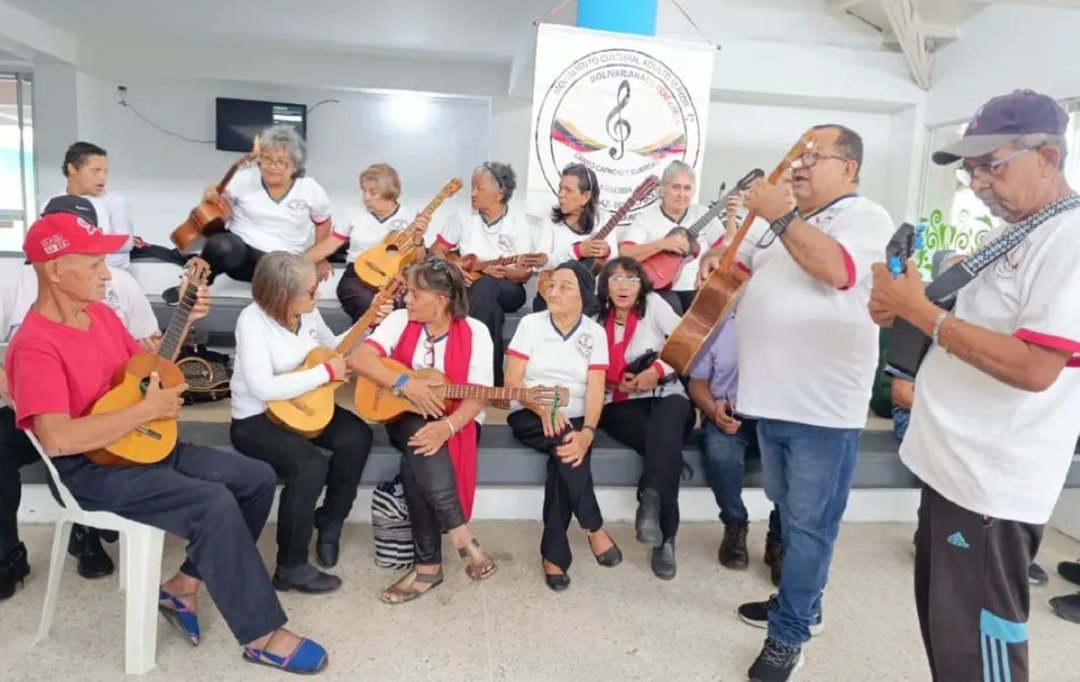 III Festival Municipal de Poesía del Adulto Mayor