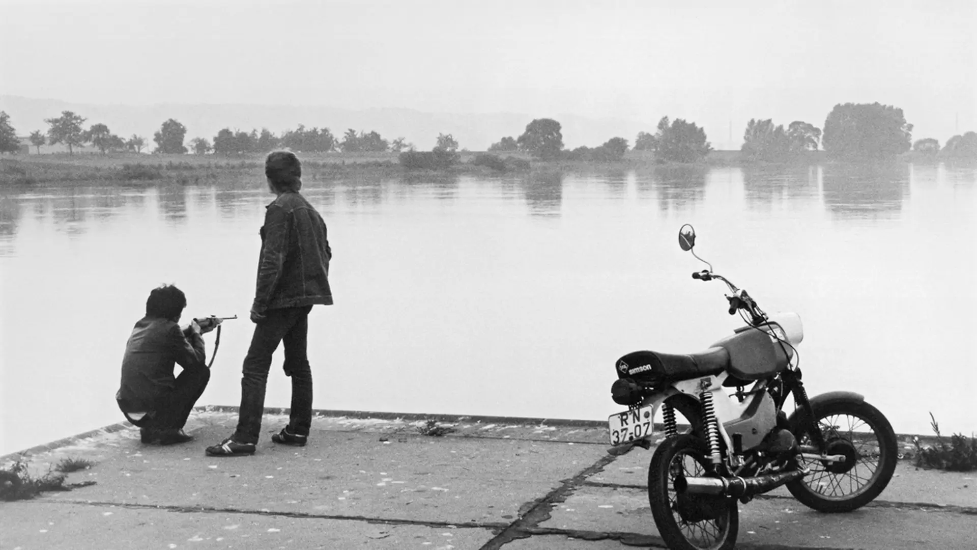 Was tun wir. Bilder in Zeiten zerfallender Gewissheiten